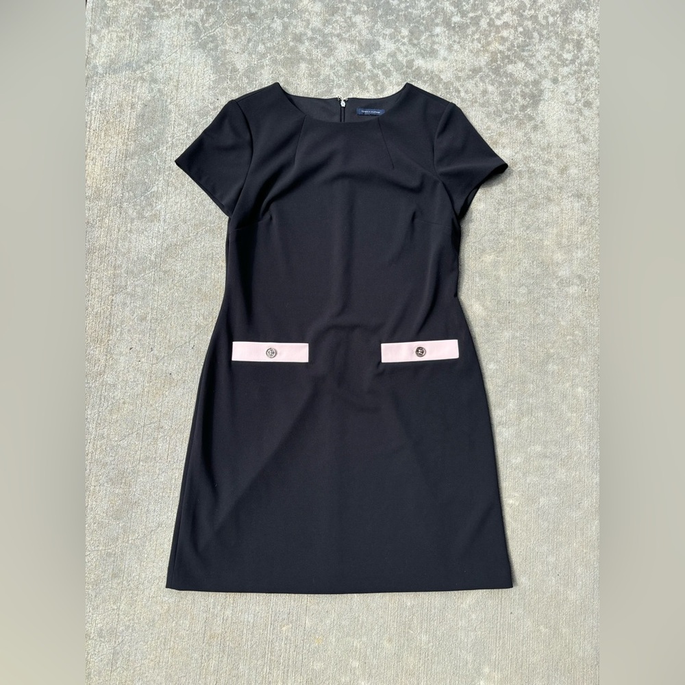 Tommy Hilfiger Classic Scuba Crepe Two Pocket Shift Dress Cap Sleeve Black